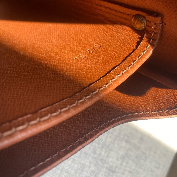 🔥🔥Authentic LV Monogram Cartouchiere GM🔥 - Picture 15 of 16